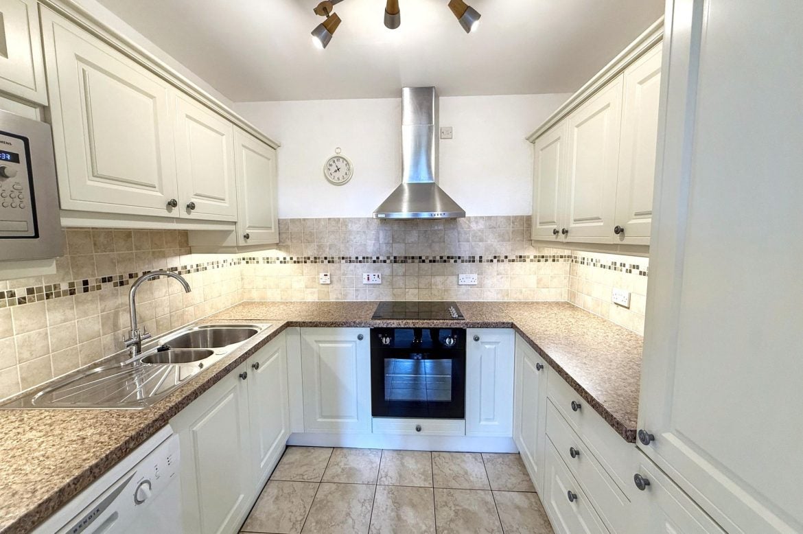 Flat Hesketh Crescent in Torquay