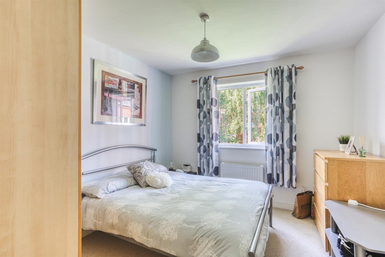 Flat Auriga Court in Derby