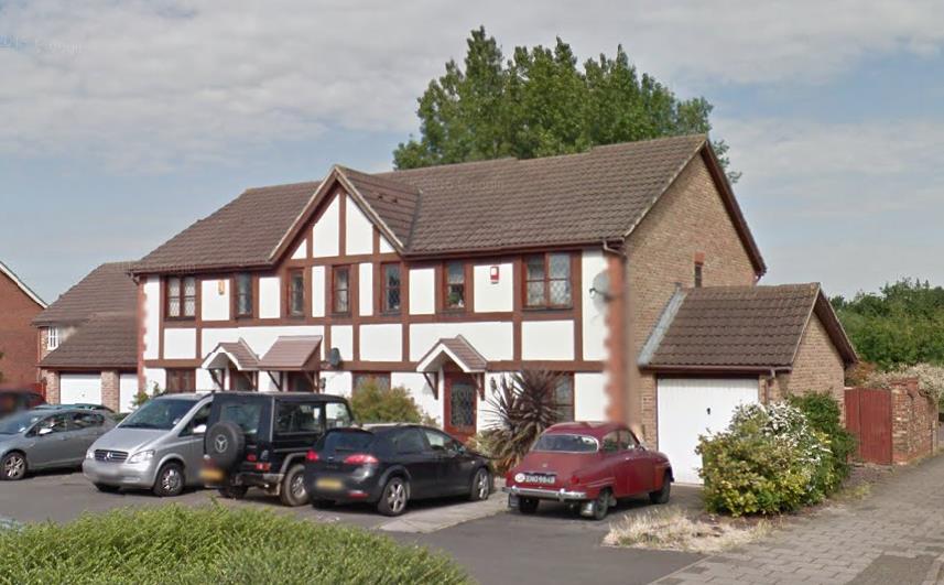 House Hither Farm Road in Greater London