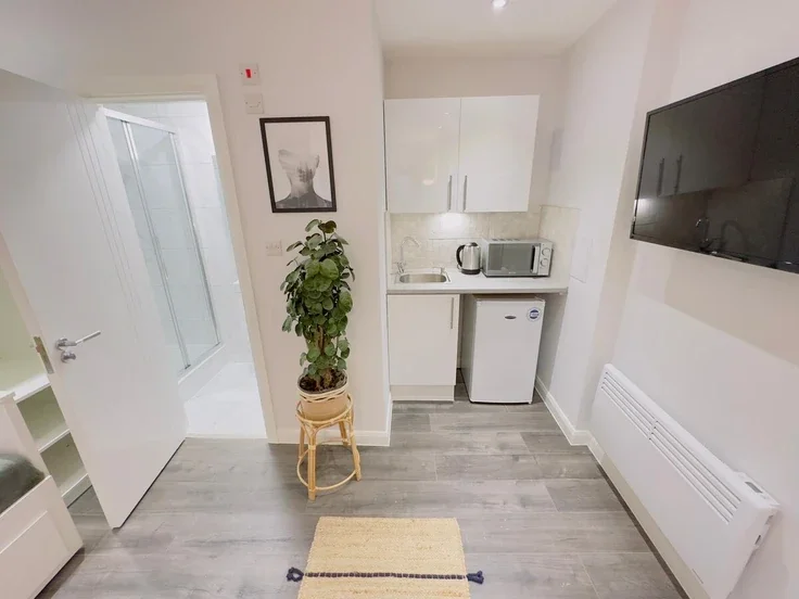 Flat Springfield in Greater London