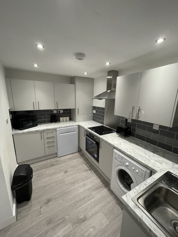 Room Linthorpe Road in Middlesbrough
