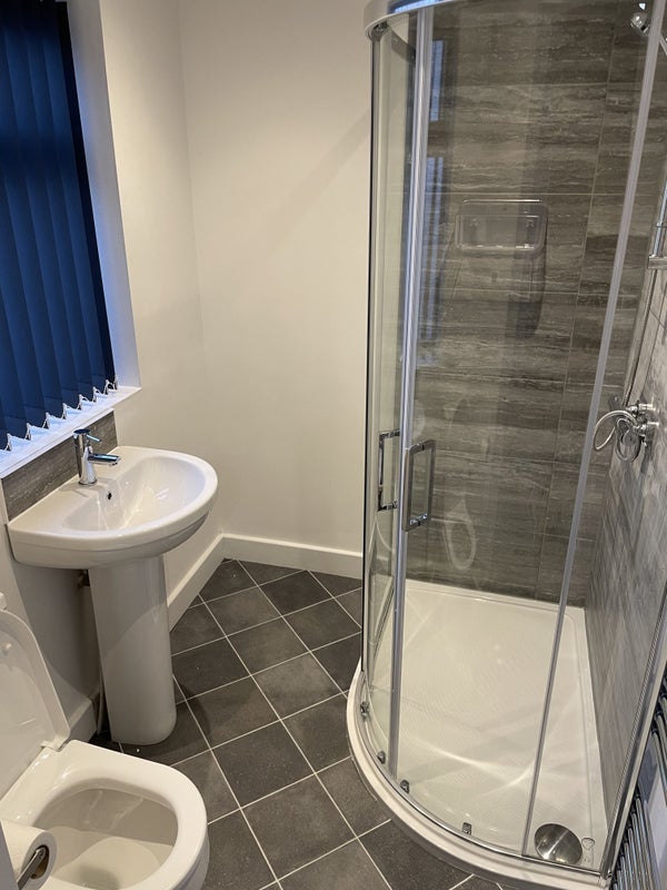 Room Linthorpe Road in Middlesbrough