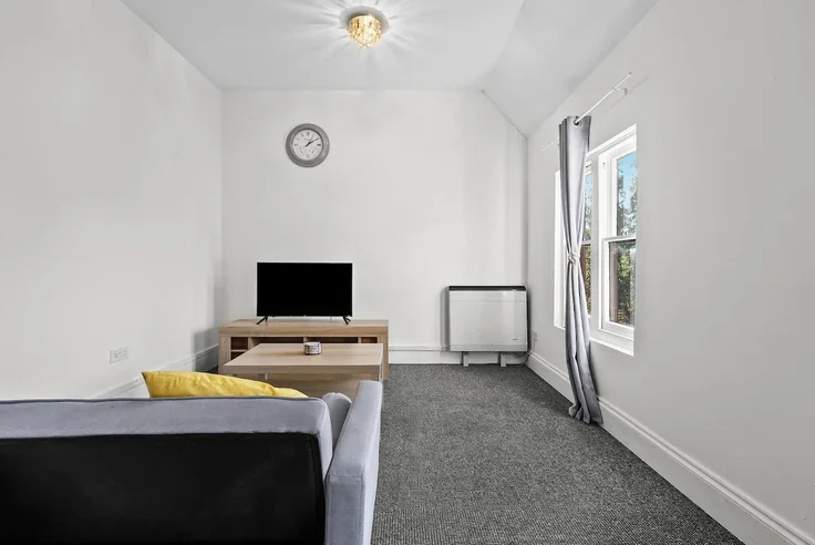 Flat Bromham Road in Bedford