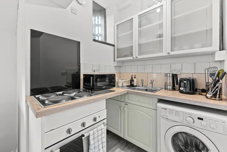 Flat Bromham Road in Bedford