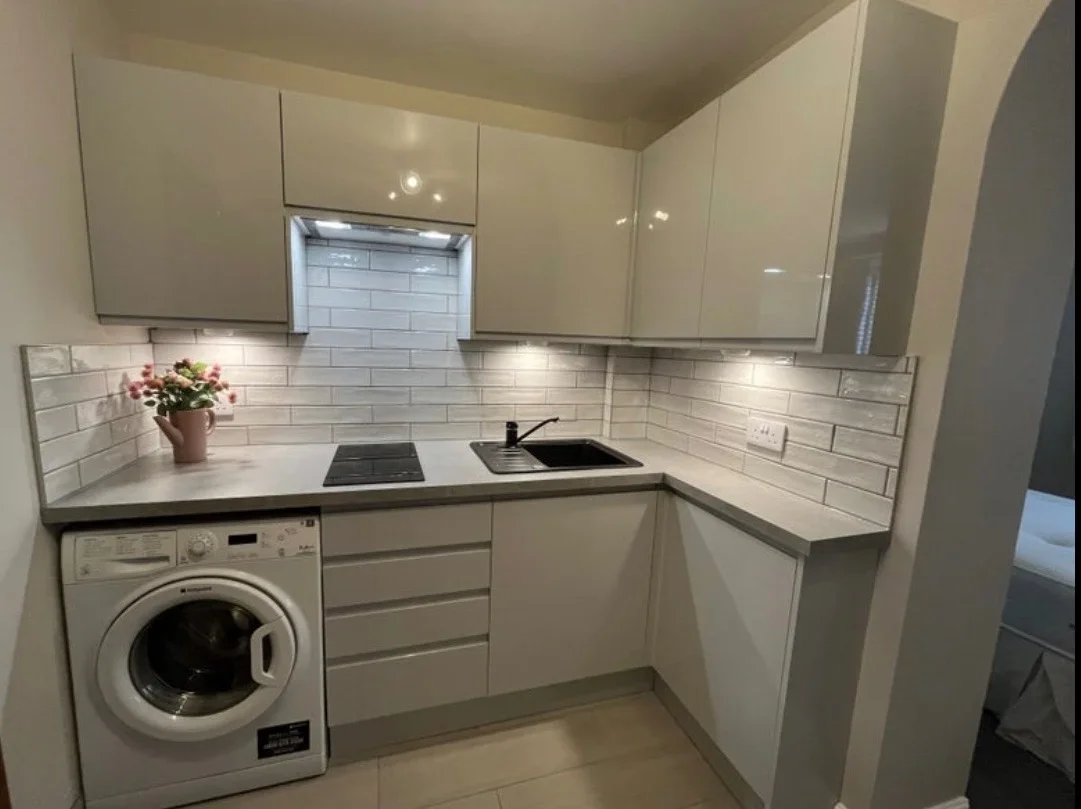 Flat Goldthorn Road in Wolverhampton