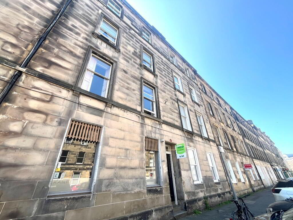 Flat New Mart Road in City of Edinburgh