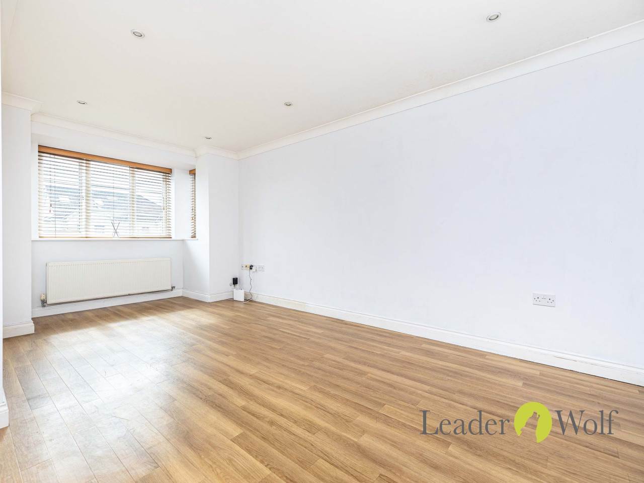 Flat Holdenhurst Road in Bournemouth