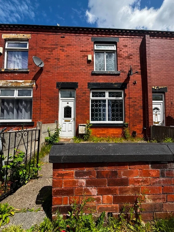 House St James Street in Farnworth