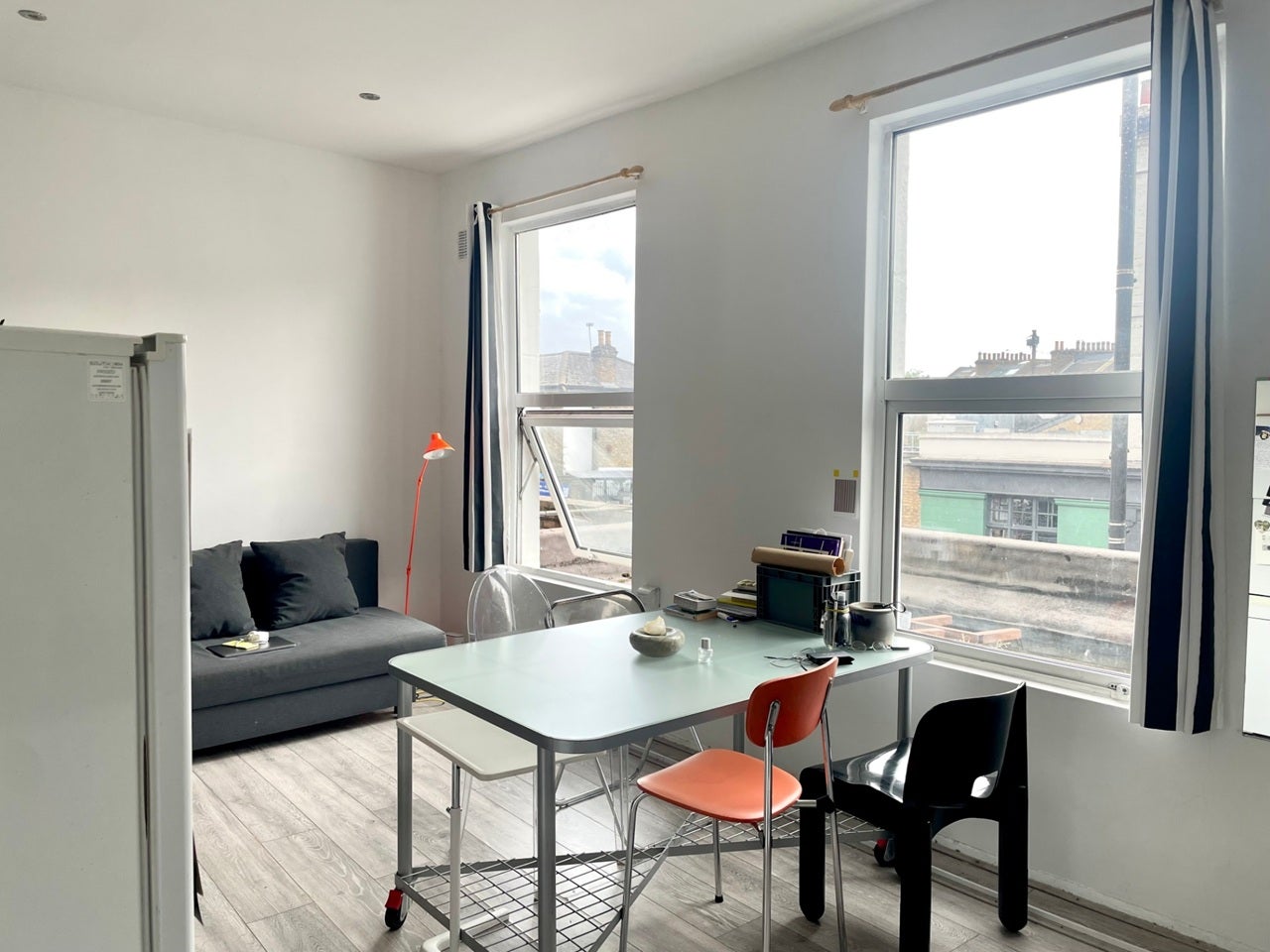 Flat Brockley Road in Greater London