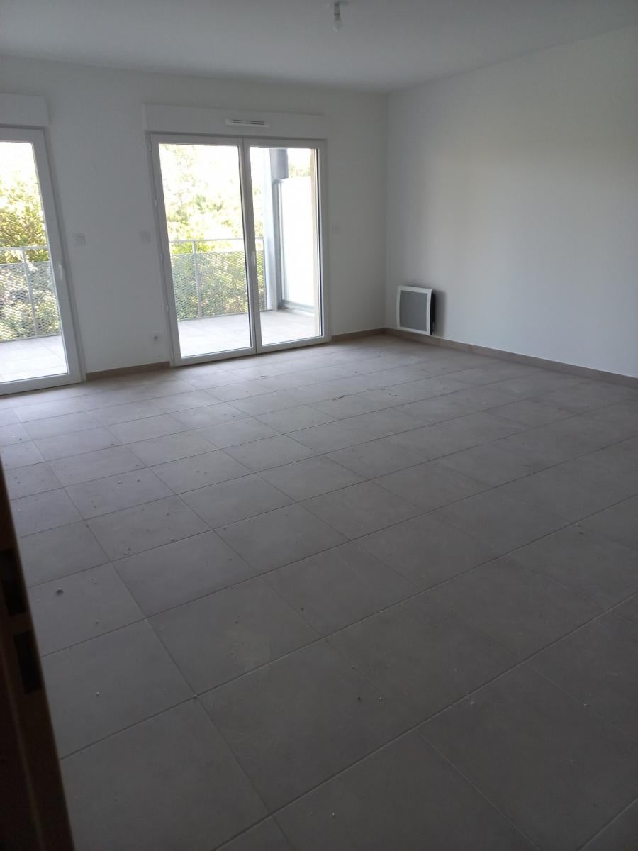 Flat Route de la Crau in Arles