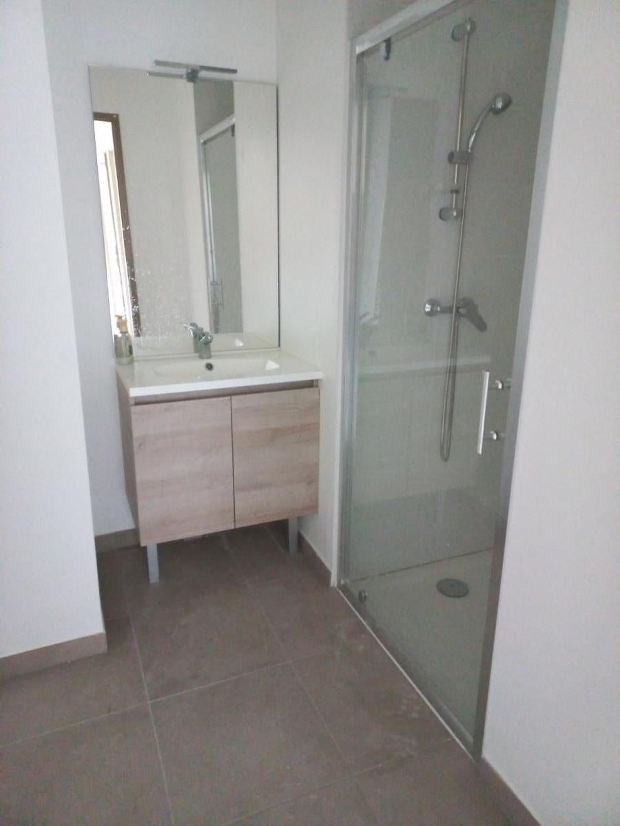 Flat Route de la Crau in Arles