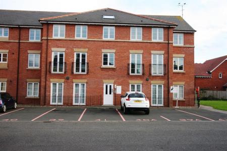 Flat Aylesford Mews in Sunderland