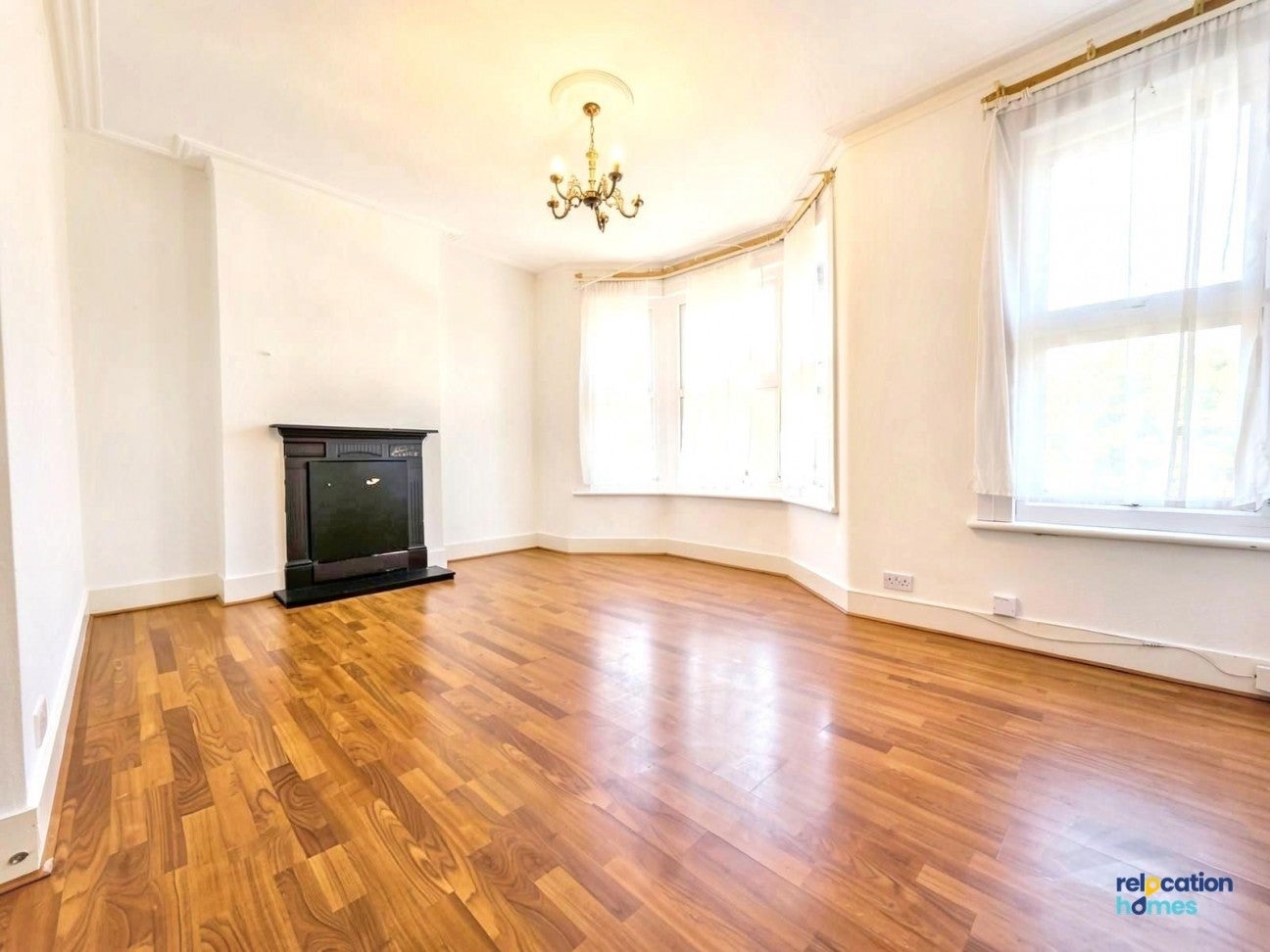 Flat Putney Road in Greater London