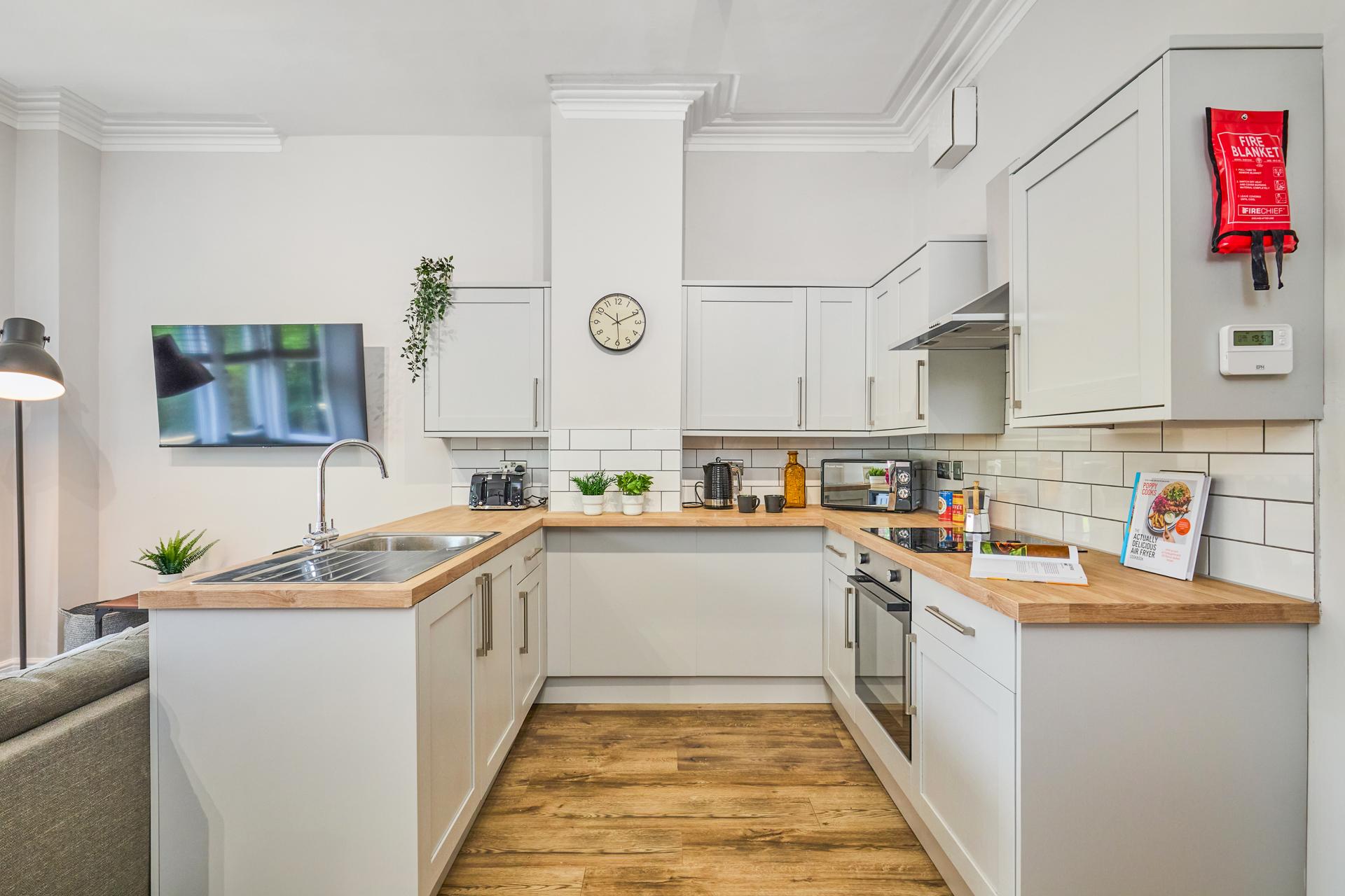 Room Delph Lane in Leeds