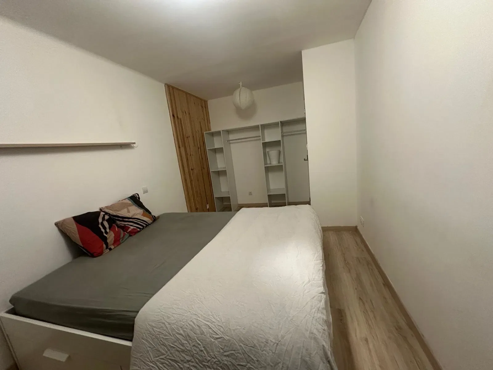 Chambre Rue du Môle à Annemasse