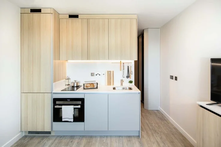 Flat College Road in Greater London