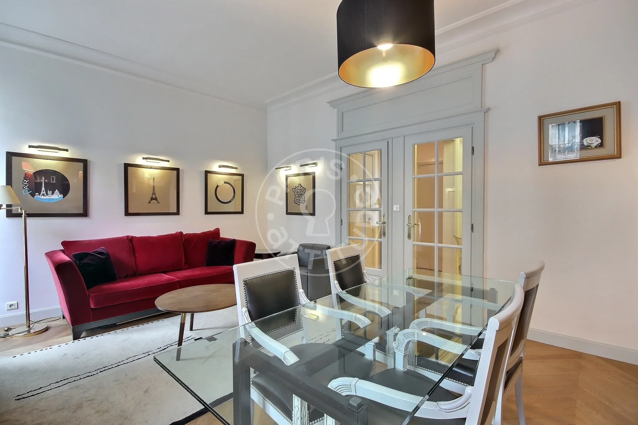 Flat Rue des Écoles in Paris