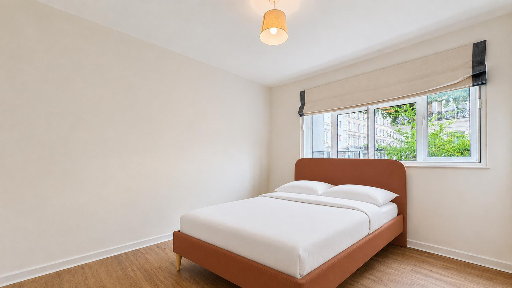 Flat Trebovir Road in Greater London