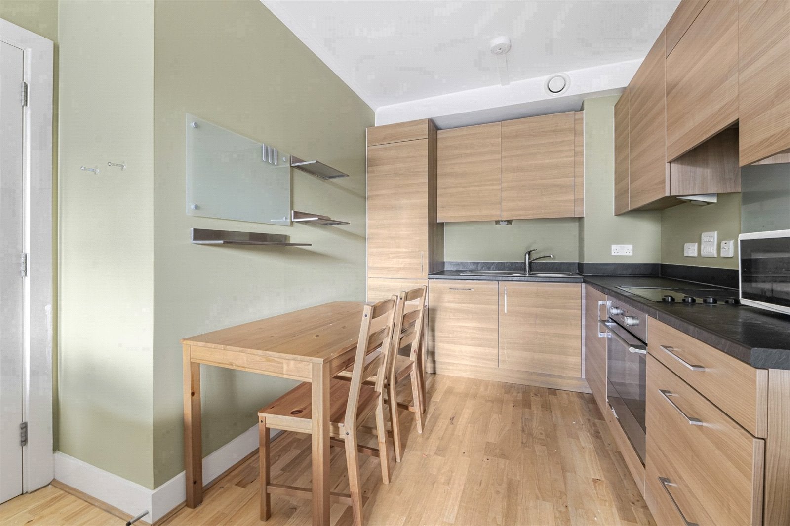 Flat Stroudley Road in Brighton