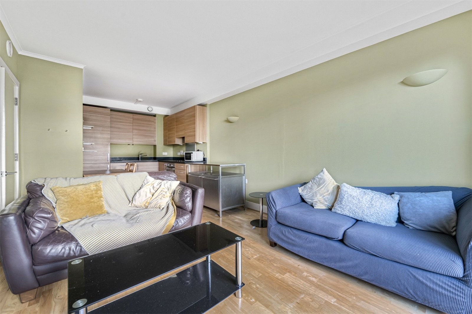 Flat Stroudley Road in Brighton