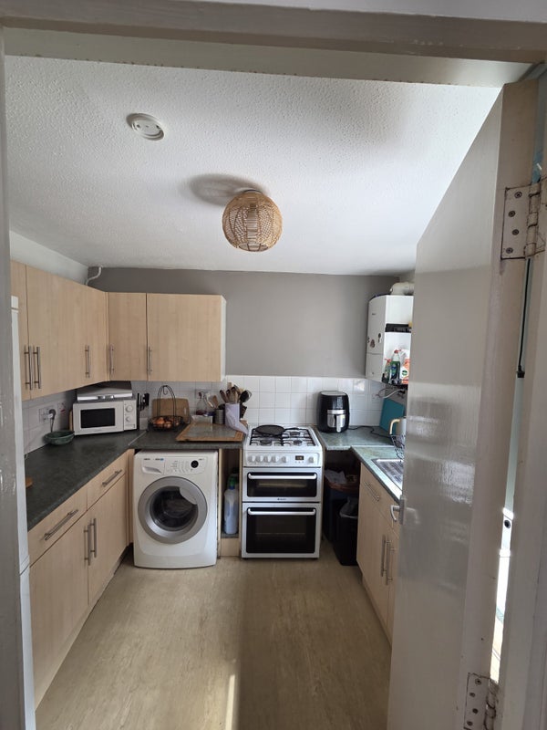 Room Pendlebury Drive in Leicester