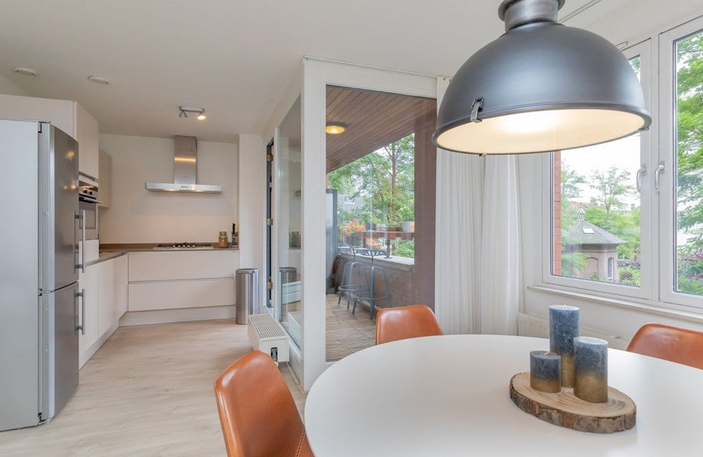 Appartement te huur: Haarlemmerweg, Amsterdam
