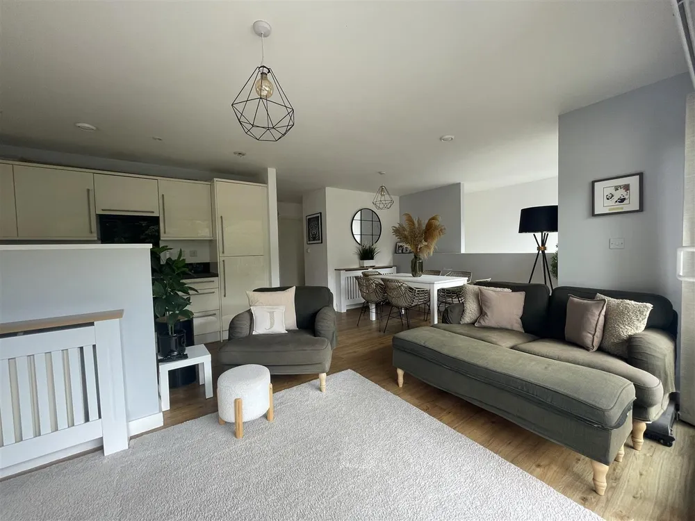 Flat Newtown Court in South Kesteven