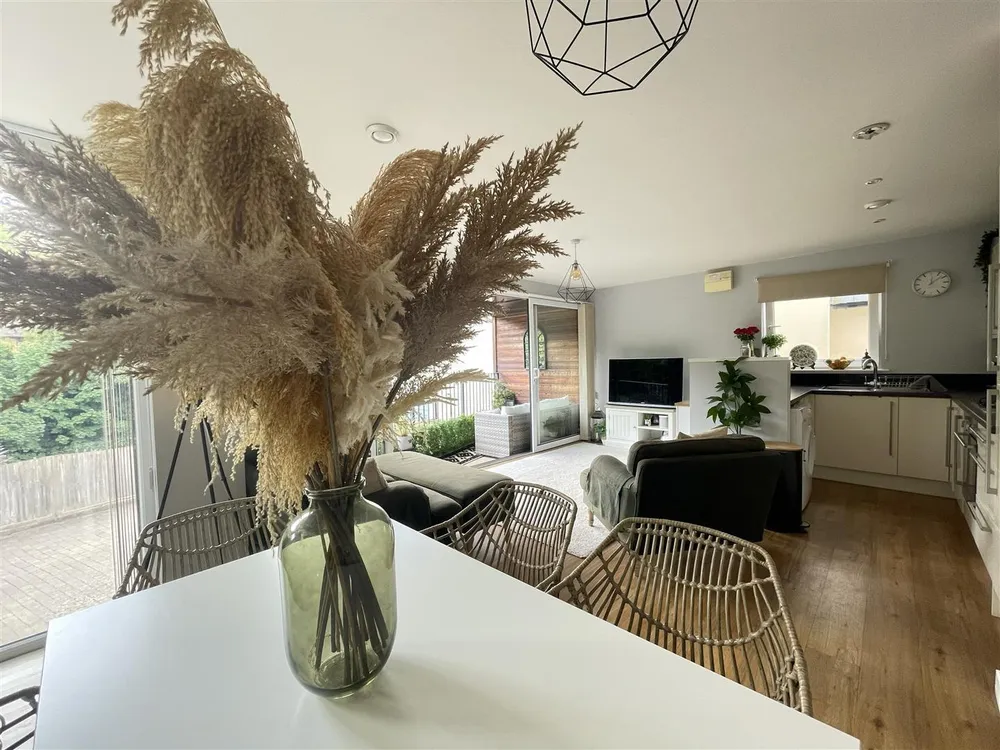 Flat Newtown Court in South Kesteven