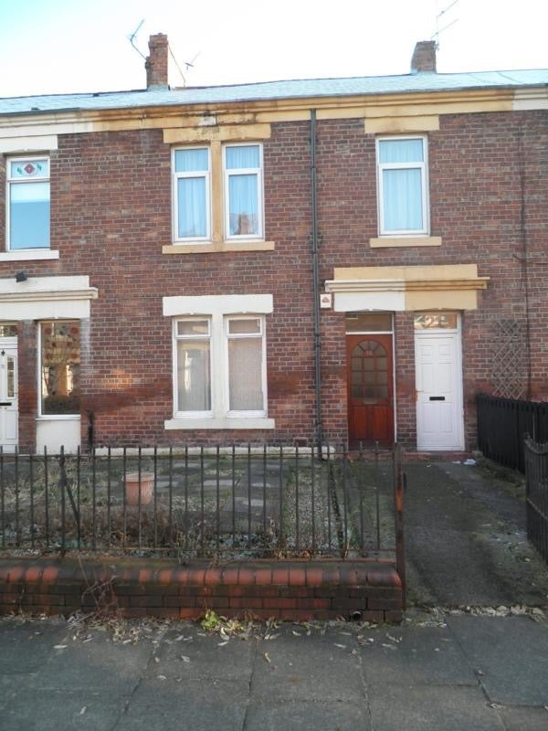 Flat Sixth Avenue in Newcastle upon Tyne