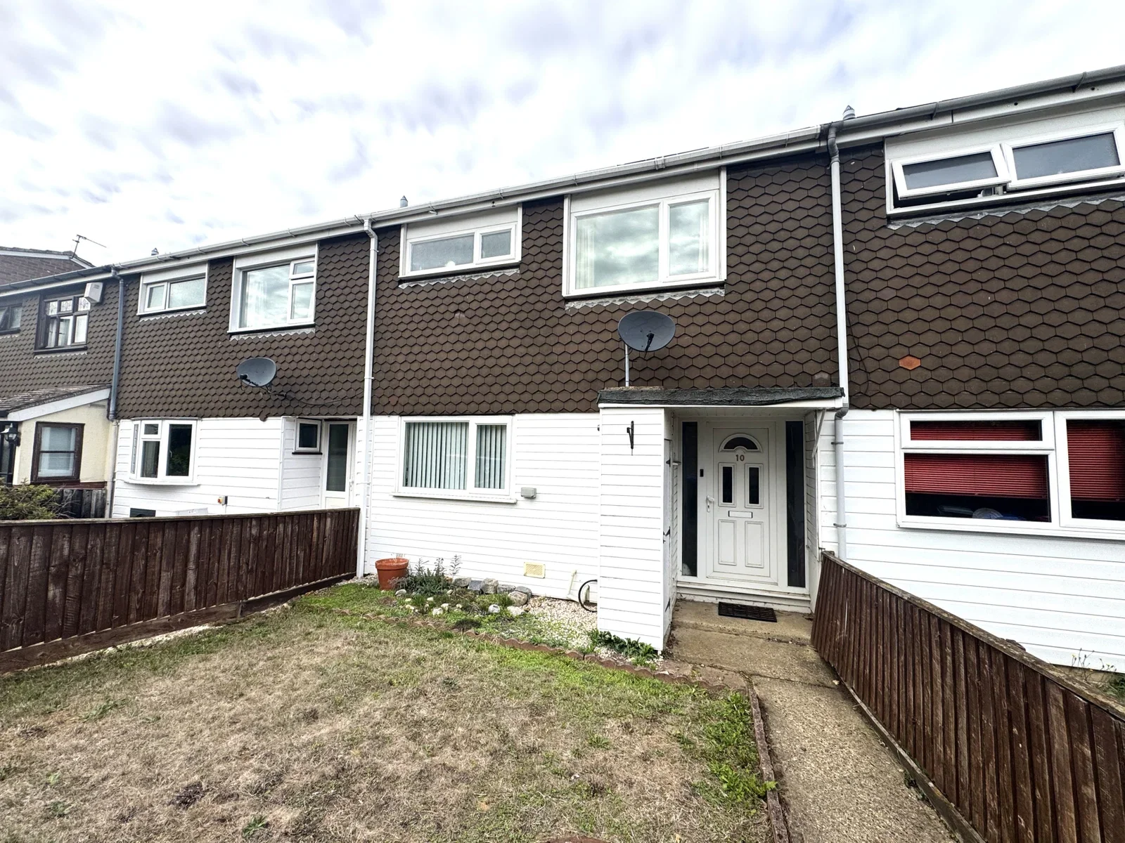 House Dickens Close in Braintree