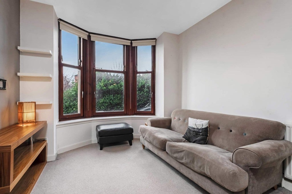 Flat Maule Drive in Glasgow