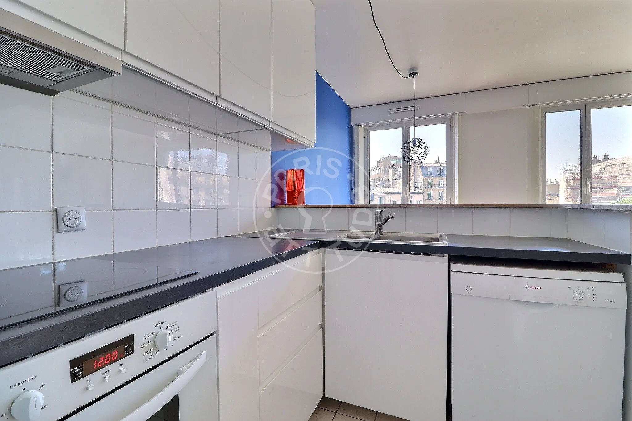 Flat Rue Houdon in Paris