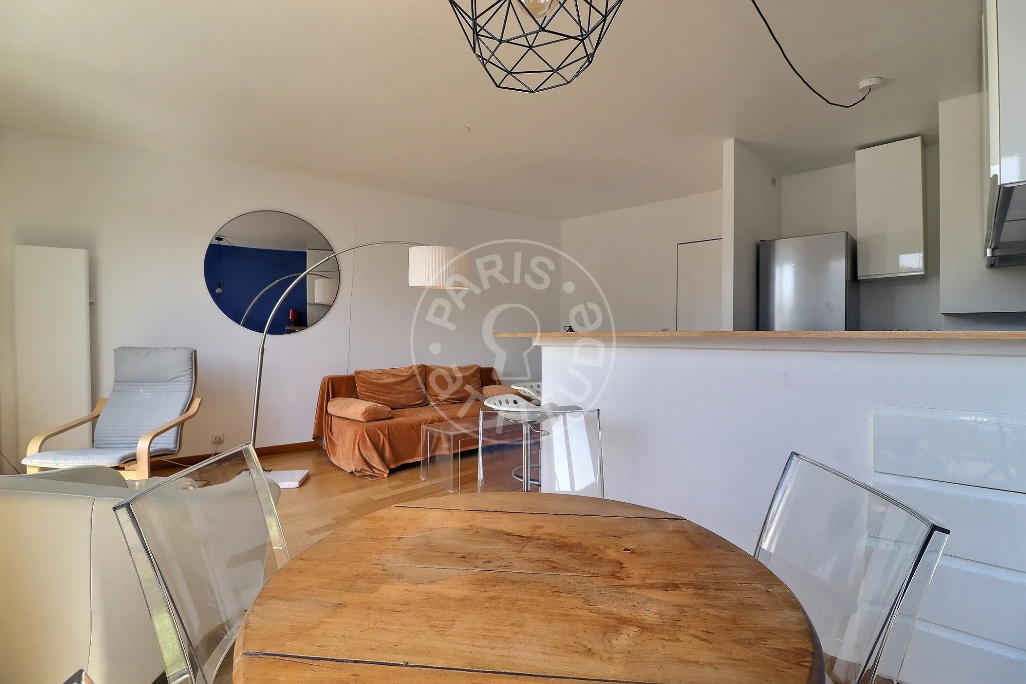 Flat Rue Houdon in Paris