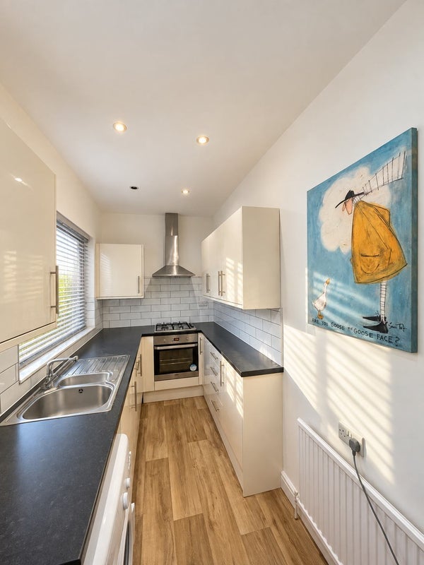 Room Birkin Avenue in Nottingham
