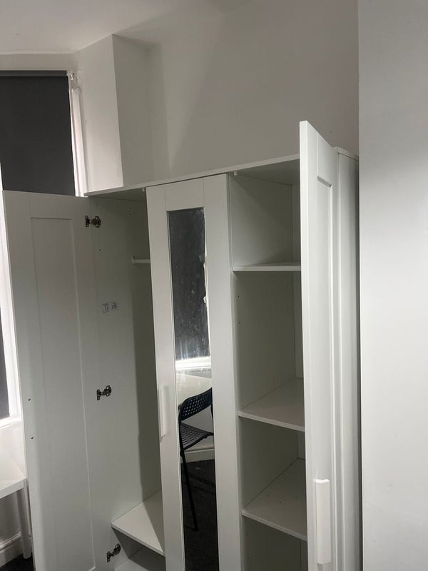 Room Birkin Avenue in Nottingham