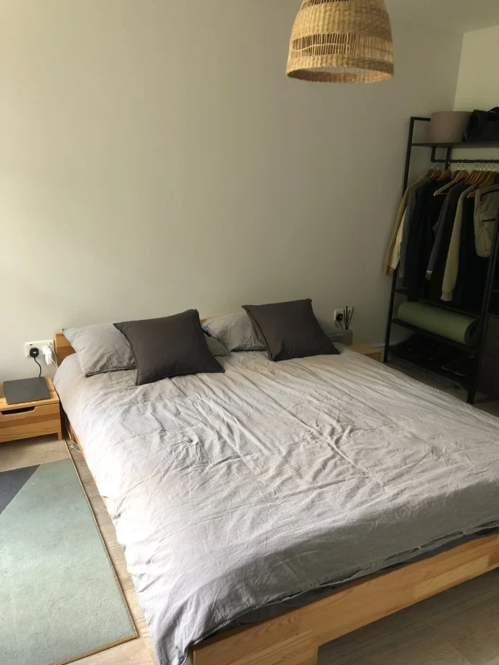 Flat Wellesley Avenue in Greater London