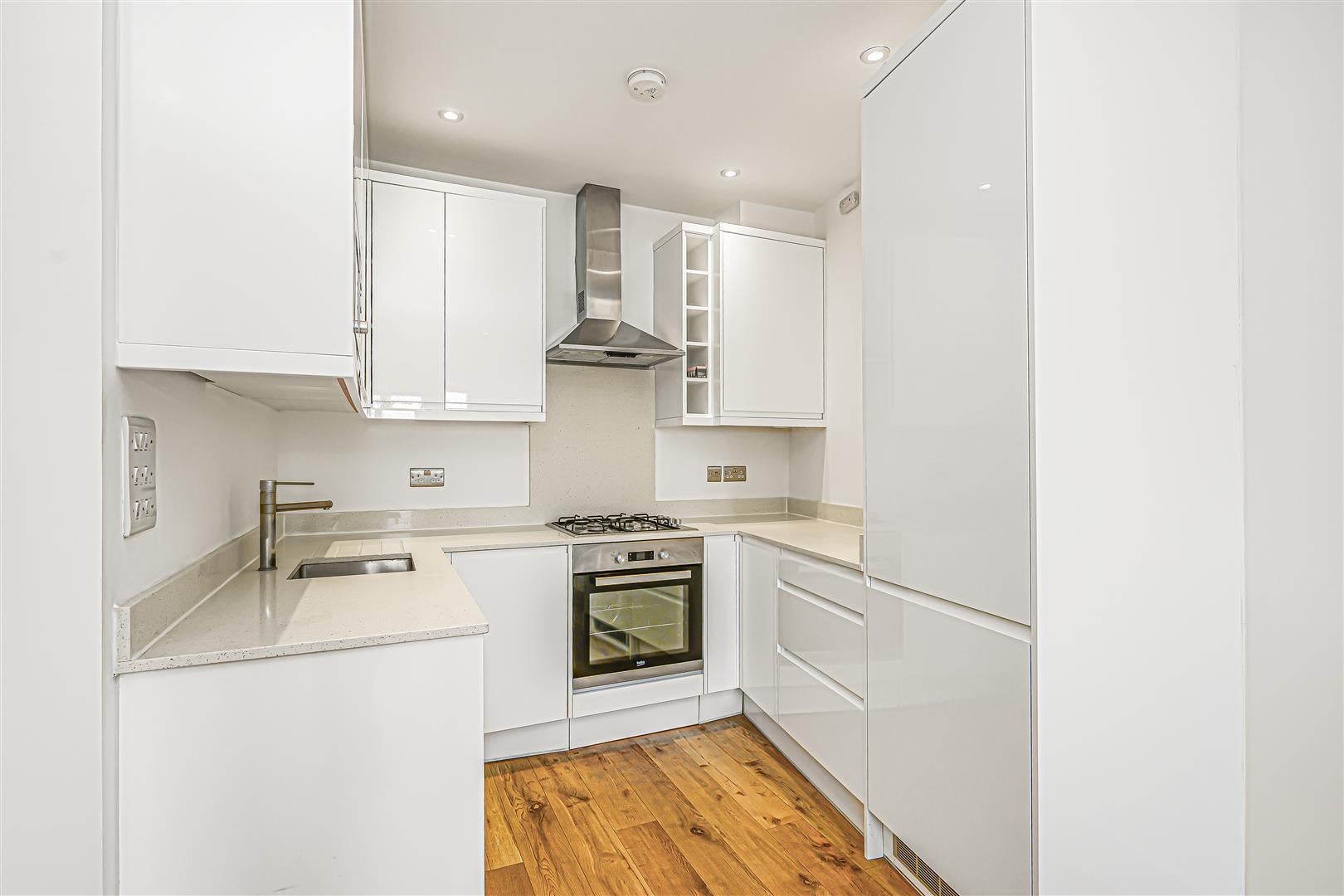 Flat Lea Bridge Road in Greater London
