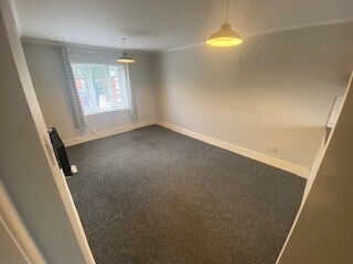 Flat Gundry Close in Royal Leamington Spa
