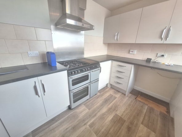 House Millgreen Close in Huntspill