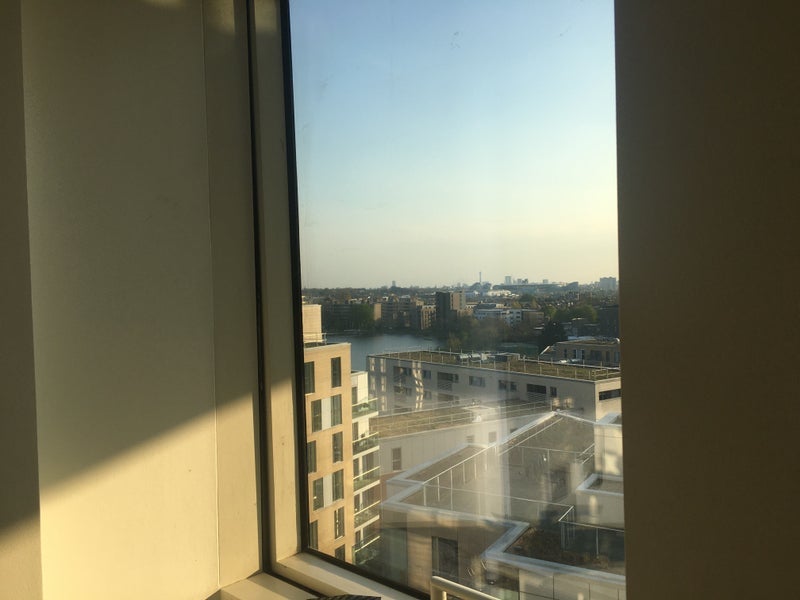 Room Springpark Drive in Greater London