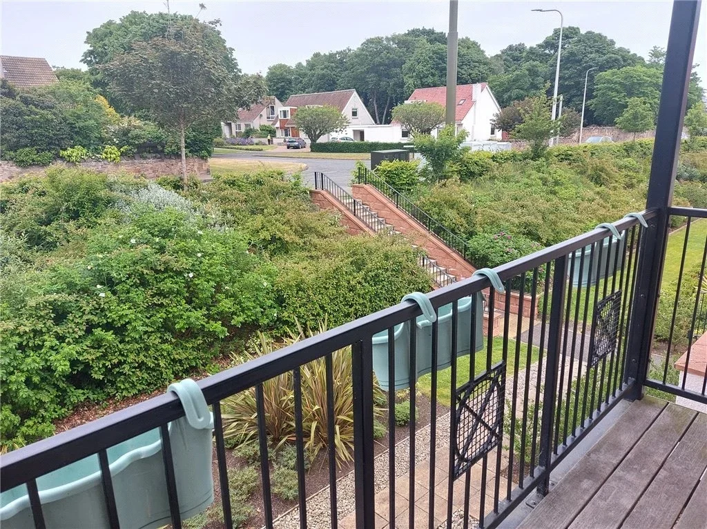 Flat Phoenix Rise in Gullane