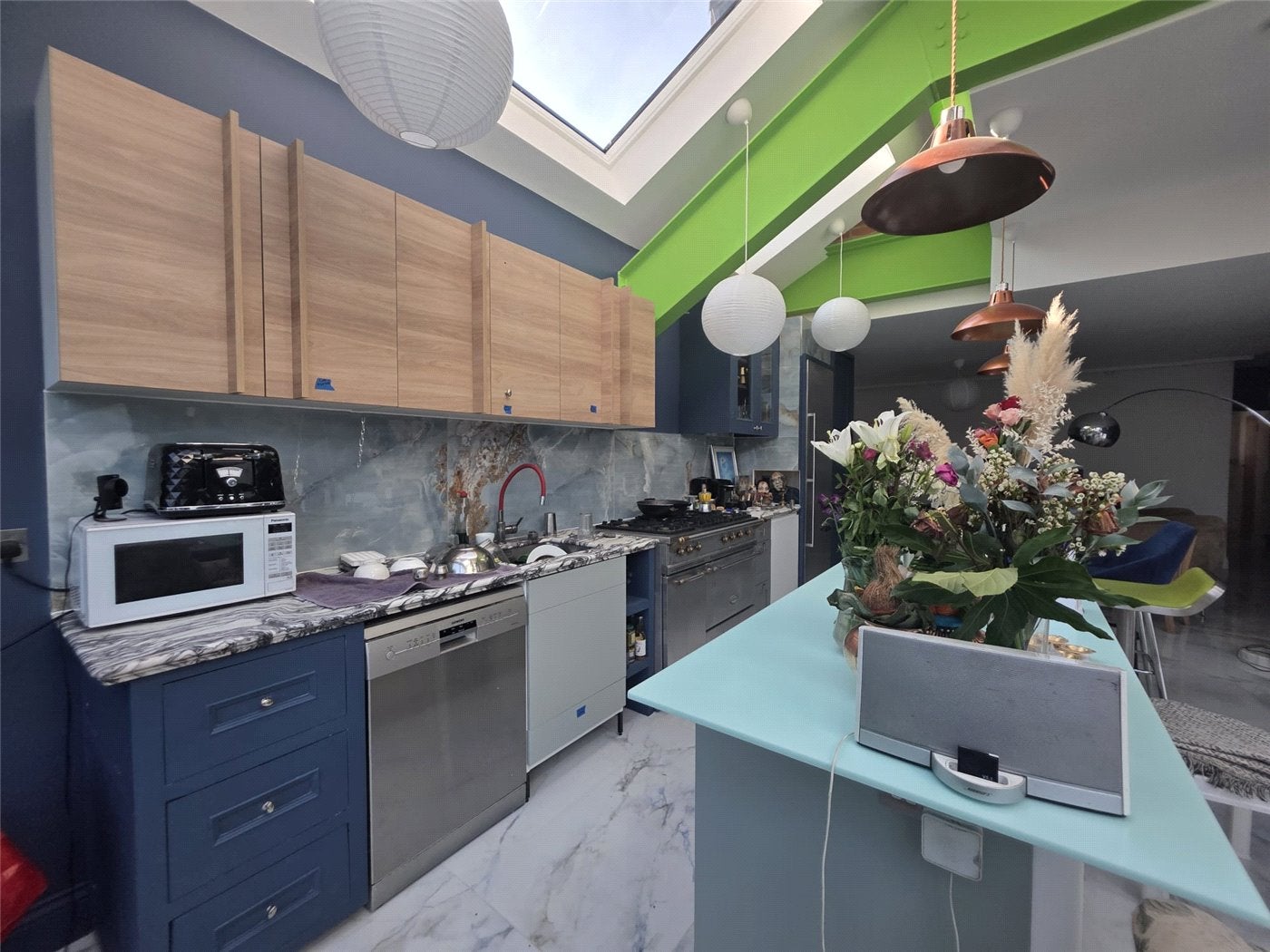 Flat Carlton Avenue East in Greater London