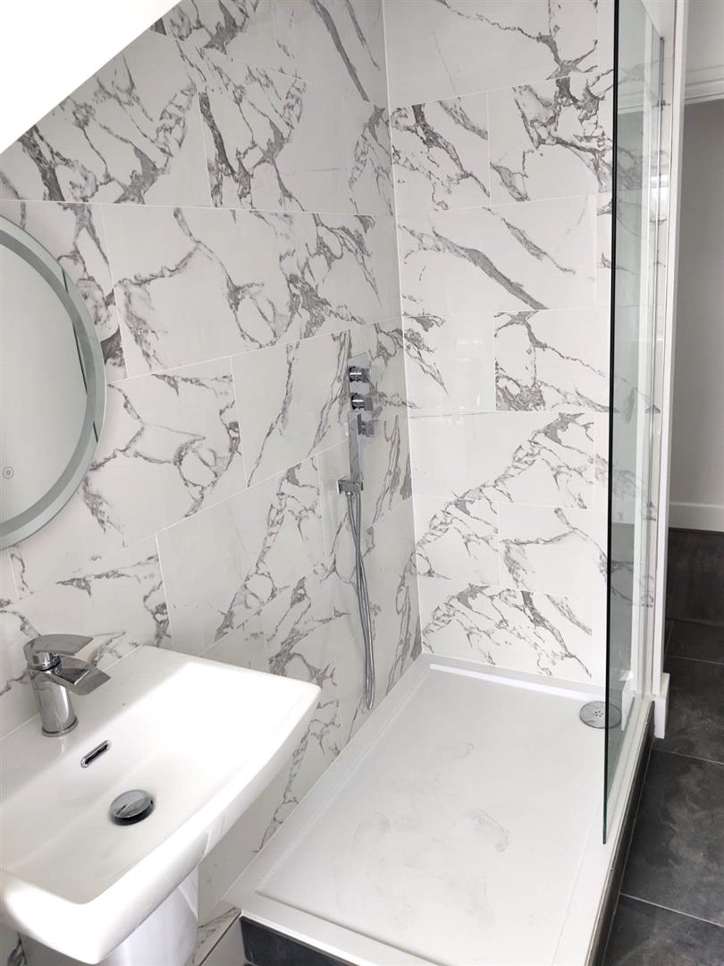 Flat Longley Road in Greater London