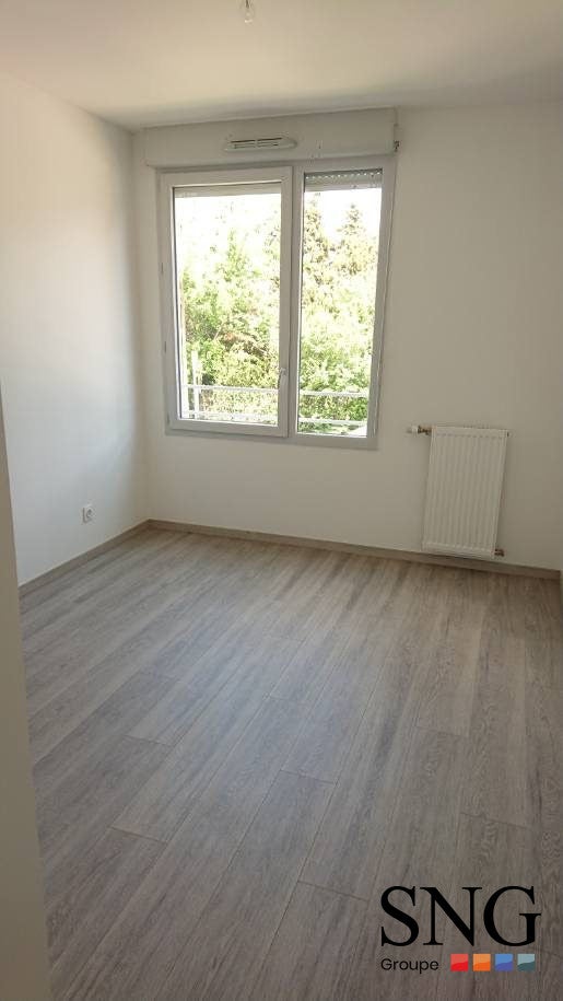 Flat Rue Edmond Rostand in Toulouse