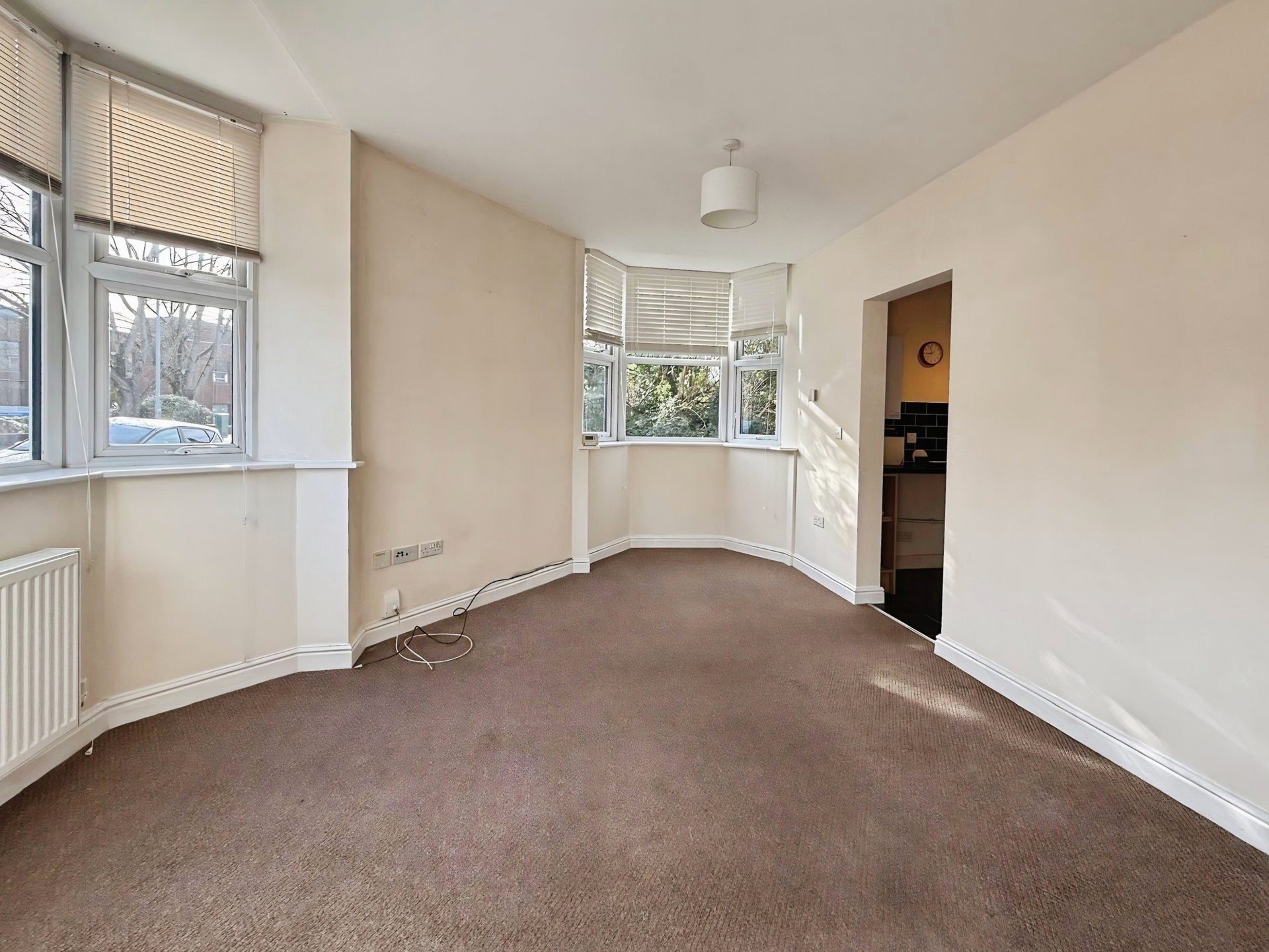 Flat Sutton Road in Wyre Forest