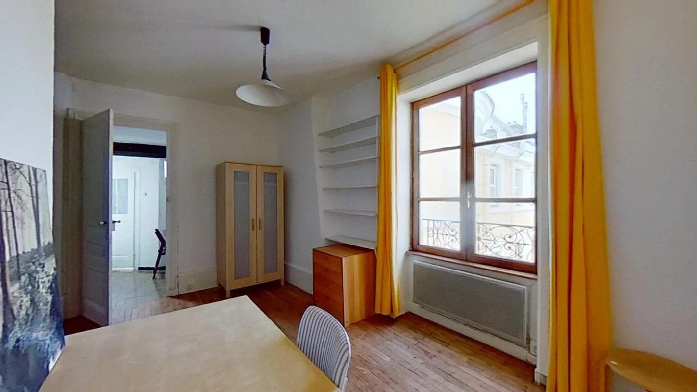 Flat Rue du Lieutenant-Colonel Prévost in Lyon