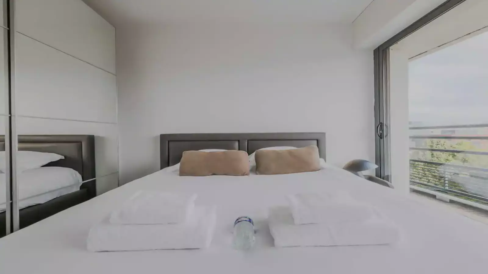 Flat Rue Baudin in Levallois-Perret