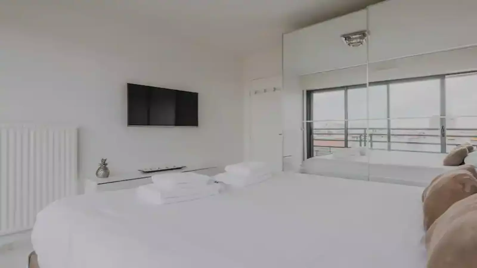 Flat Rue Baudin in Levallois-Perret