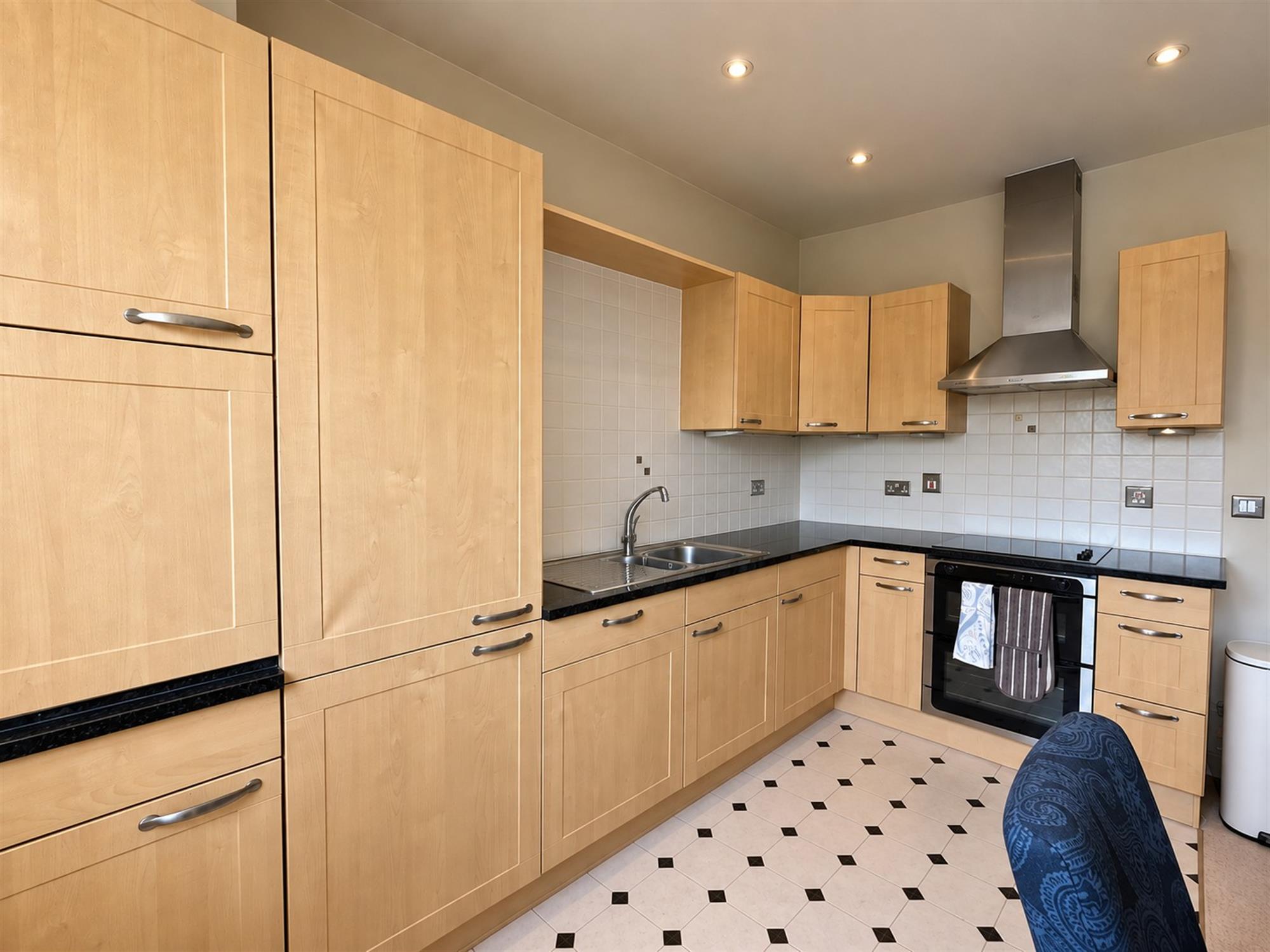 Flat Loyd-Lindsay Square in Winchester