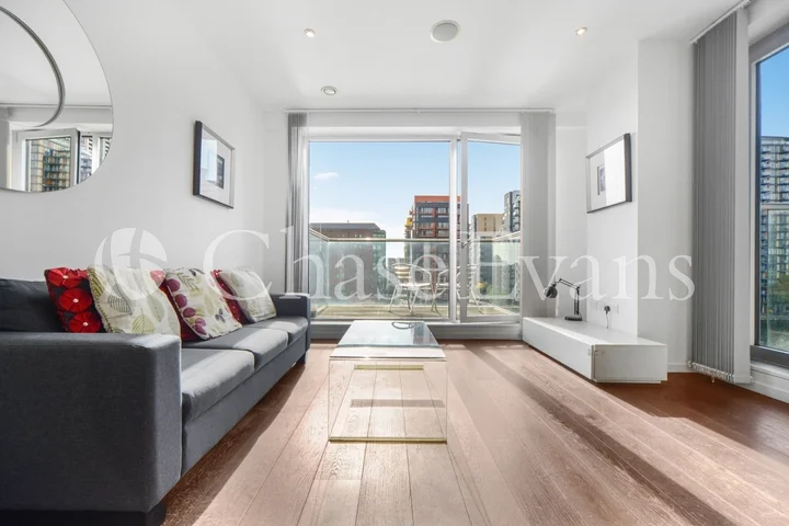 Flat Greenwich View Place in Greater London